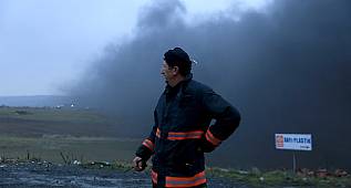 Hadımköy'de fabrikada çıkan yangının görüntüleri