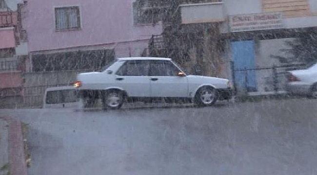 ANKARA'YA YILIN İLK KARI DÜŞTÜ