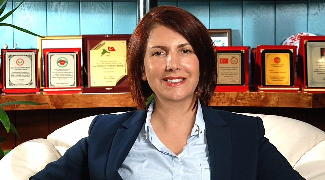 AVCILAR BELEDİYE BAŞKANI'NIN MAKAM ARACI KURŞUNLANDI