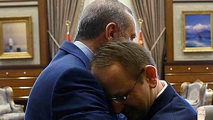 CUMHURBAŞKANI'NIN KABULÜNDE DUYGUSAL ANLAR