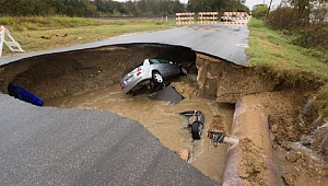ARACIYLA OBRUĞA DÜŞEN KADIN ÖLDÜ