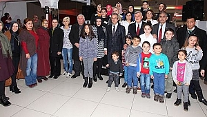 BAŞARI MUTLU OLMAKTAN GEÇER 