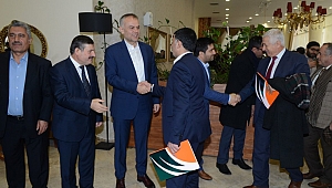 BİR ARAYA GELDİLER