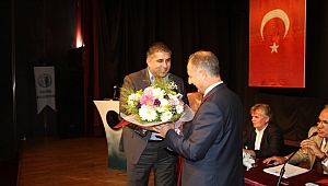 KARTALSPOR'UN YENİ BAŞKANI ALİ APAYDIN OLDU