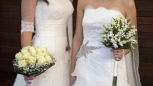 KOCASI ÖLEN KADIN ÜVEY KIZIYLA EVLENİYOR