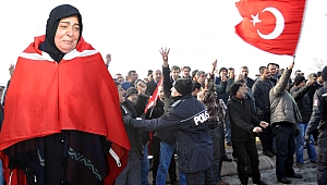 OLAY YERİNE AKIN ETTİLER