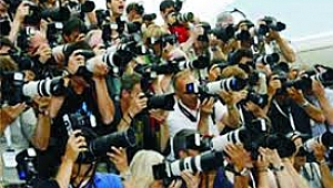 PROFOSYONEL GAZETECİNİN HAPİSTE OLDUĞU ÜLKE