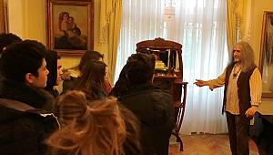 BARIŞ MANÇO ANISINA