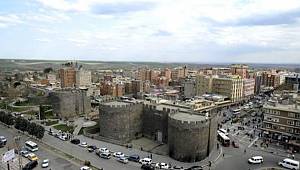 Diyarbakır'da Sokağa Çıkma Yasağı Kaldırıldı