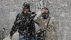 İstanbul’a karın düşeceği saat açıklandı
