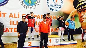 Karatecilerimiz başarıya doymuyor 