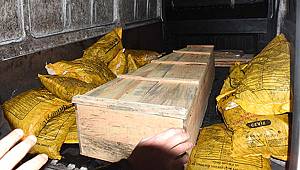 Teröristin Cenazesi Kömür Taşıyan Minibüsle Memleketine Götürüldü