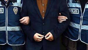 Bir Müdür ve 7 Akademisyen Gözaltında