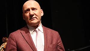 DÜNYACA ÜNLÜ SOPRANO ZEHRA YILDIZ KARTAL’DA ANILDI