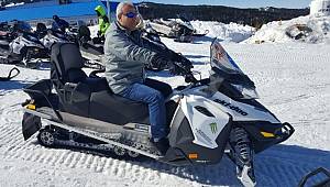 Mehmet Ali Ağca Uludağ'da kar keyfi yaptı