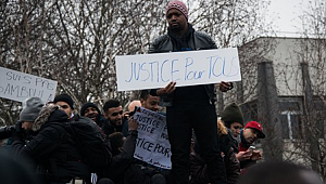 Paris'te 4 polisin coplu cinsel saldırısın ardından halk ayağa kalktı 