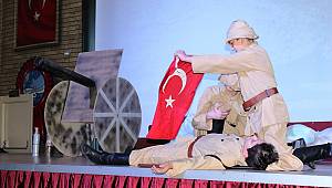 Ahmet Şimşekli öğrenciler; “Çanakkale Geçilmez!”