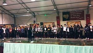 Ahmet Şimşekli öğrenciler Çanakkale müzesinde duygulandılar.