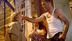 Hakaret etmeyi reddedince...