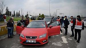 Tuzla, Pendik, Kartal ve Sabiha Gökçen Havalimanı'nda 'Kurtkapanı 1' adlı denetime başladı.