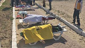 Kuşadası açıklarında kaçakları taşıyan bot battı