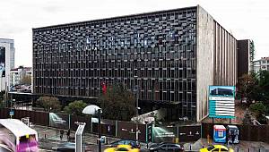 9 Yıldır Boş Olan AKM'nin 58 Çalışanı Akşama Kadar Oturup Maaş Alıyor