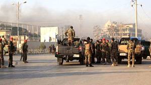 Asker Üniforması Giyip Askeri Üssü Bastı: 140 Asker Öldü