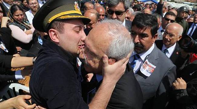'Babam bir kahramandı onu alkışlayın'