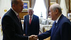 Muhaliflerden Bahçeli'ye ilk yorumMuhaliflerden Bahçeli'ye ilk yorum