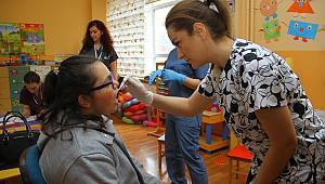 ÖZEL EĞİTİM ÖĞRENCİLERİNE AĞIZ VE DİŞ TARAMASI YAPILDI