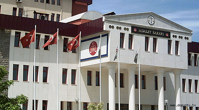 Afyon Bayat’ta Ali Aktan ayrı yaşadığı eşi ile kayınpederini av tüfeğiyle vurarak öldürdü