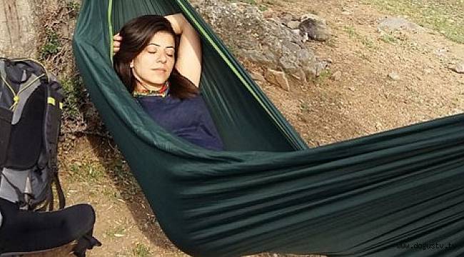 Dağa tırmanırken selfie çekmek istedi hayatını kaybetti