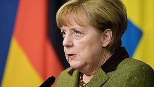 Merkel: İncirlik ziyaretimiz tartışmaya açık değil