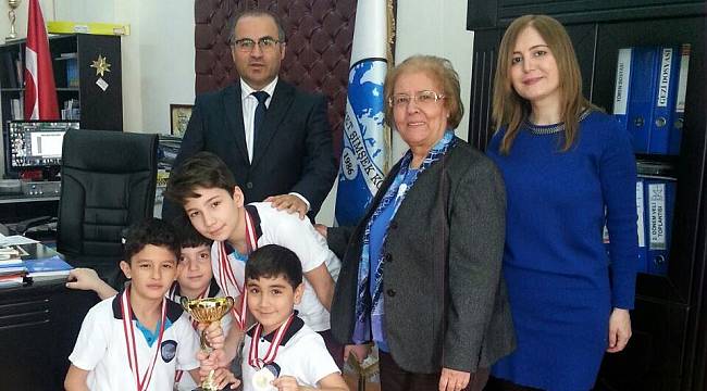 Ahmet Şimşekli Minikler Satrançta İkinci Oldu.