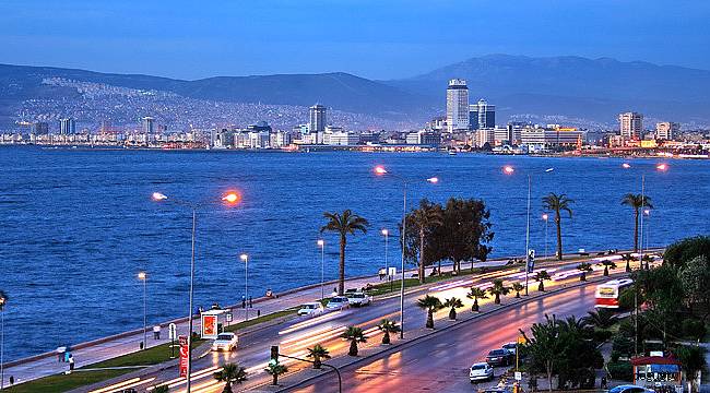 İzmir Yine Sallandı! Bu Kez Depremin Şiddeti 5