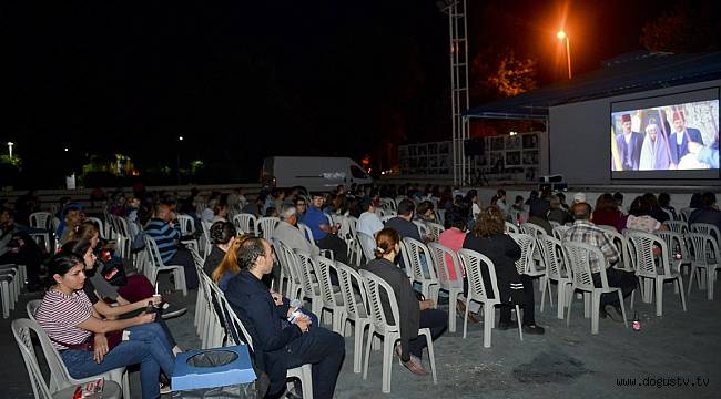 RAMAZAN GECELERİNDE NOSTALJİK SİNEMA KEYFİ