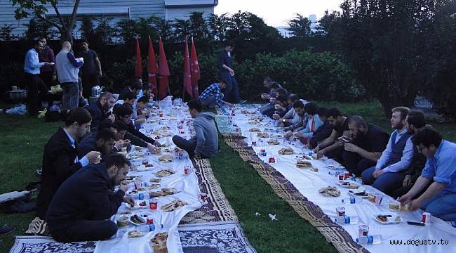 Üsküdar Gençliği’nden “Birlik” İftarı