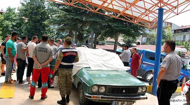 2 gencin otomobildeki sır ölümü
