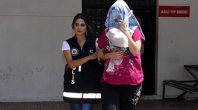 Adliyeye götürülürken üzerlerini değiştirdiler!