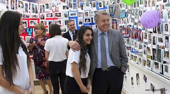 Ahmet Şimşek: Yabancı dil öğrenin!