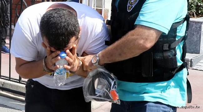 Bonzaiyi 10 yaşındaki kızın çamaşırına sakladı