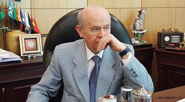 Devlet Bahçeli'nin yeni tarzı sosyal medyada beğenildi