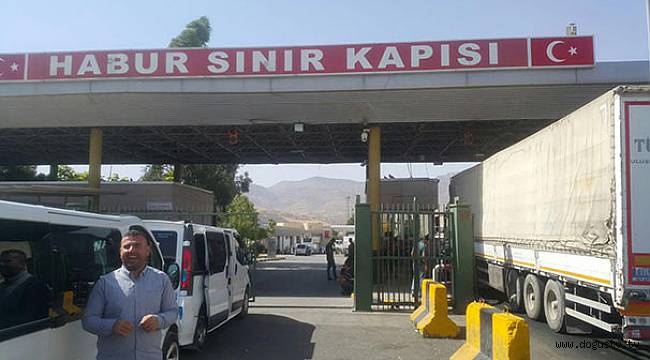 Habur Sınır Kapısı'nda giriş-çıkışlar durdu