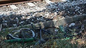 Hemzemin geçitte tren çarpan bisikletli çocuk öldü