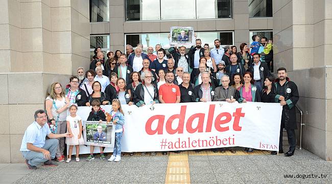 'İktidar gazetecilere savaş açtı'