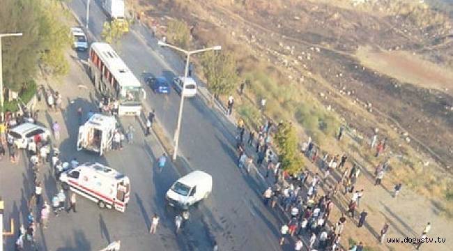 Son dakika: İzmir'de servis aracında patlama