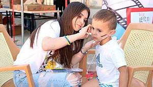 Yozgat'ta köy çocukları için gezici sinema...