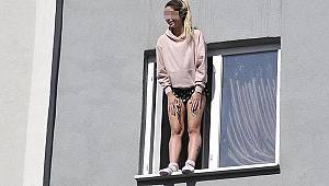 4. kattan atlayan genç kadının annesi: Ne derdin var hayvan!