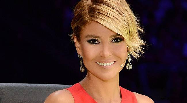 Gülben Ergen'in telefonuna ölüm mesajı atan iki kişi gözaltına alındı