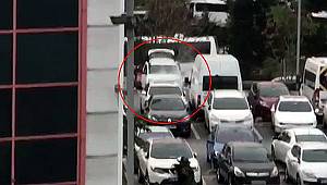 İstanbul'daki AVM'de incelenen araçta IŞİD şüphesi!